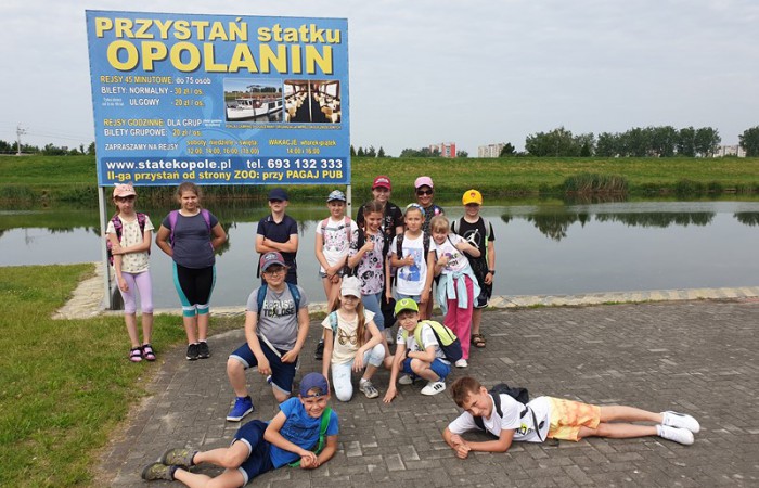 Trzecioklasiści dopłynęli do brzegu